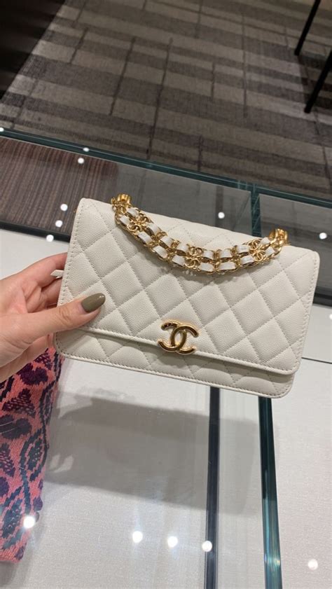 chanel woc white|chanel reissue woc.